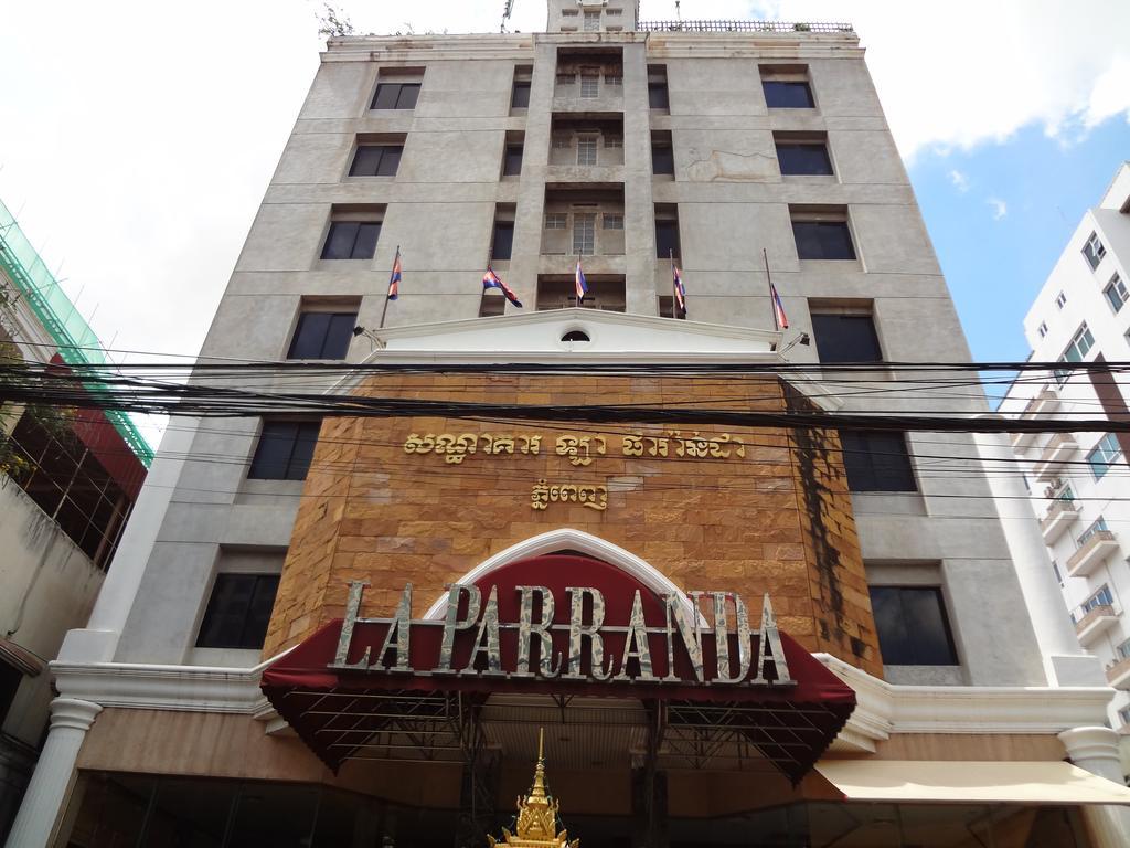 La Parranda Residence & Hotel Phnom Penh Exterior photo